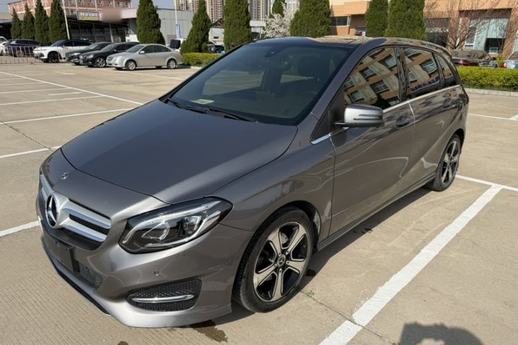 Used Mercedes-Benz B-Class 2019 B 200 Fashion Model