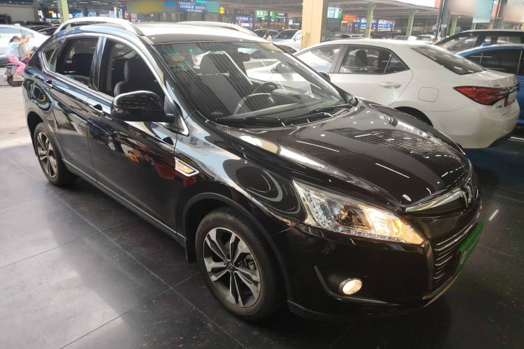 Used Luxgen U6 SUV 2015 1.8T Fashion Edition
