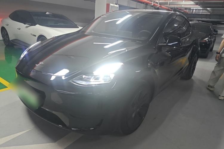 Used Tesla Model Y 2023 Rear-Wheel-Drive Version