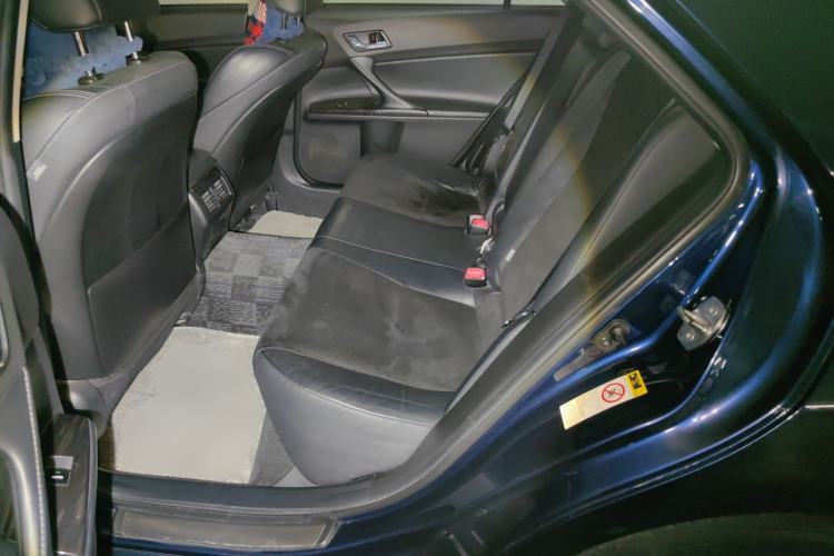 Used Toyota Reiz 2010 2.5V Fashion Elite Edition Left Rear Seat