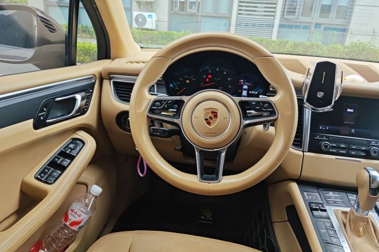 Used Porsche Macan 2017 Macan 2.0T
