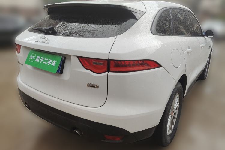 Used Jaguar F-PACE 2018 2.0T Four-Wheel Drive Urban Luxury Edition Rear Right 45 Deg
