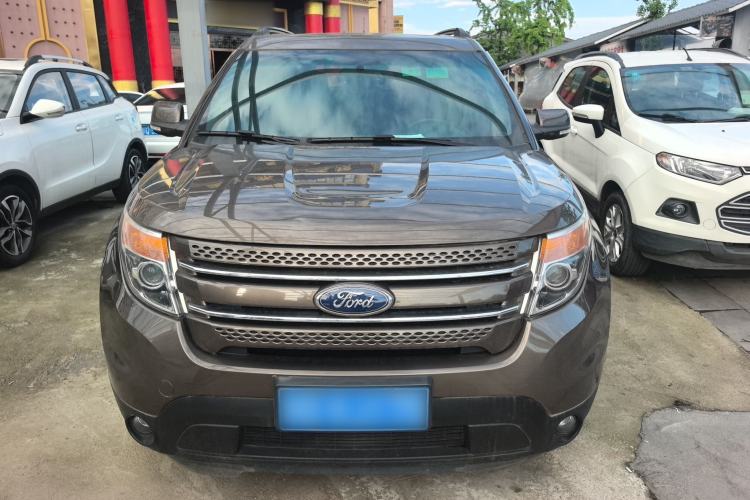 Used Ford Explorer 2013 3.5L Deluxe Model Front