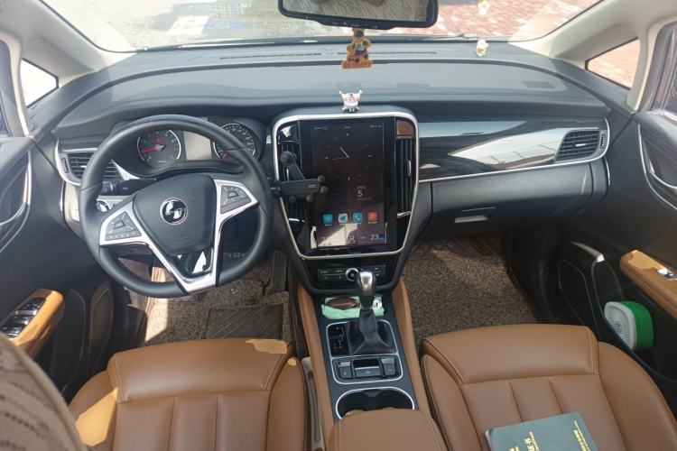 Used BYD Song MAX 2018 1.5T Automatic Smart Connect Luxury 6-Seater