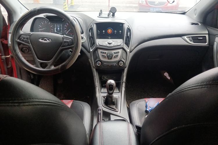 Used Chery Arrizo 5 2017 SPORT 1.5T Manual Luxury Edition Center Console