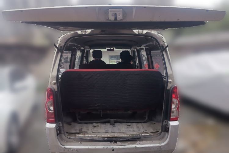 Used Wuling Rongguang 2011 1.2L Base Version