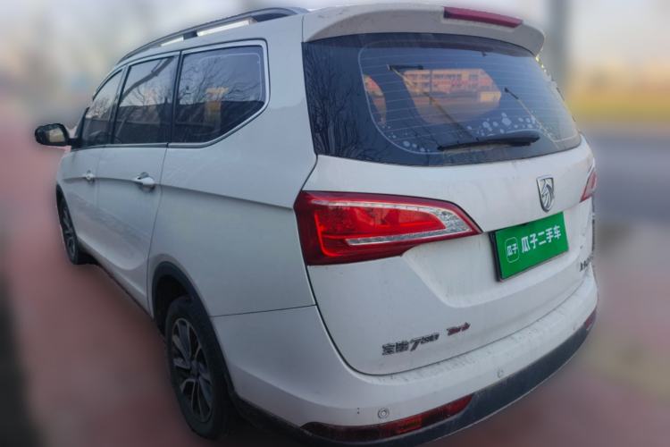 Used Baojun 730 2017 1.5T DCT Flagship Model 7 Seats China V Emission Standard