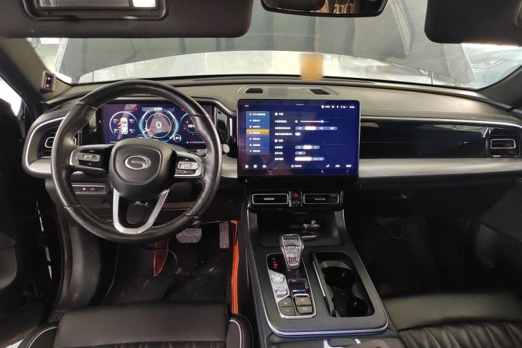 Used GAC Trumpchi GS8 2022 Flagship Series 2.0 TGDI Two-Wheel-Drive Prestige Edition (7 Seats)