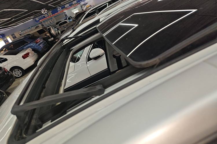 Used GAC Trumpchi GS7 2017 320T Two-Wheel-Drive Luxury Smart Connectivity Model