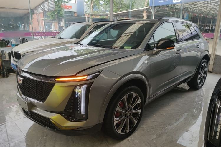 Used Cadillac XT5 2025 2.0T Platinum Edition