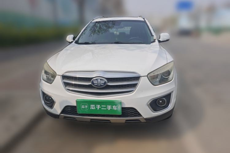 Used Bestune X80 2013 2.0L automatic comfort version
