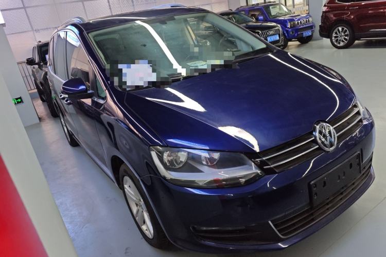 Used Volkswagen Sharan 2018 Revised Version 380TSI Comfort Edition 7-Seater Front Right 45 Deg