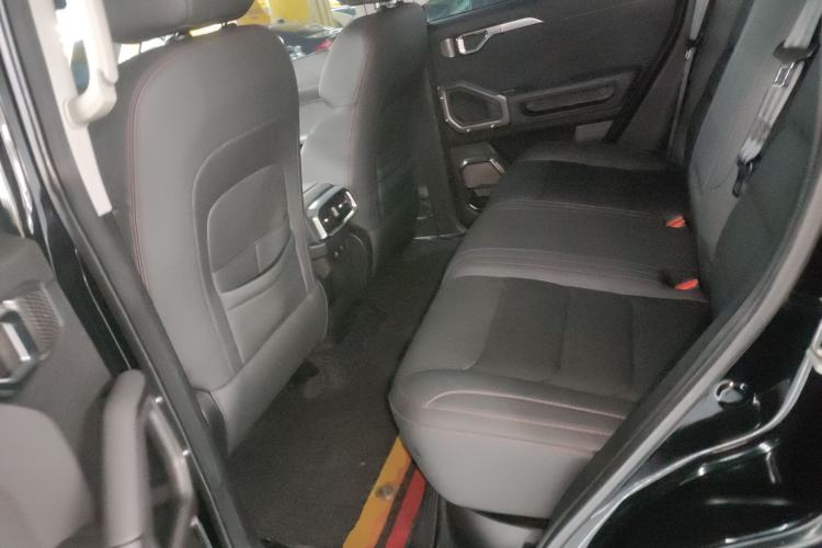 Used JETOUR Traveler 2023 1.5T Two-Wheel Drive Discovery PRO Left Rear Seat