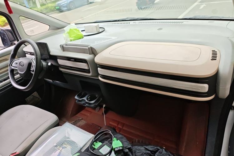 Used SAIC MAXUS Dana V1 2024 V1 Long Wheelbase High Roof (51 kWh)