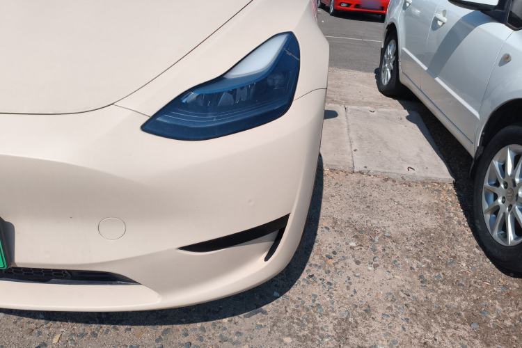 Used Tesla Model Y 2023 Rear-Wheel-Drive Version