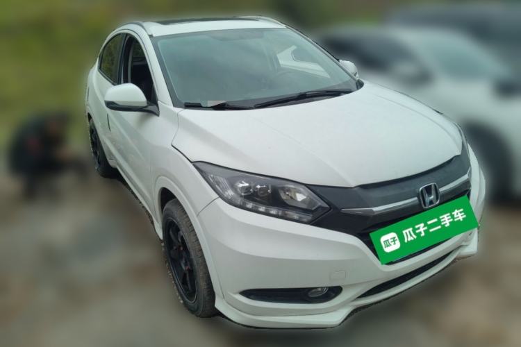 Used Honda Vezel 2015 1.8L CVT Four-Wheel Drive Flagship Model
