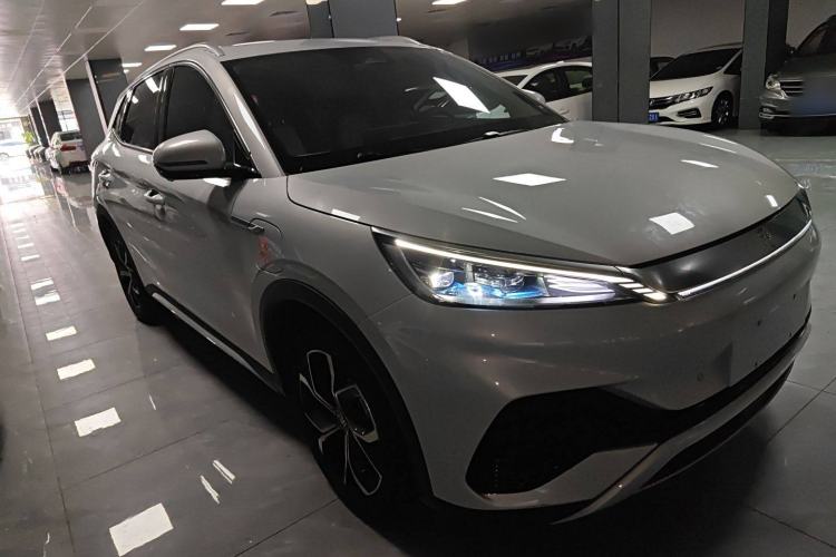 Used BYD Yuan PLUS 2022 430 km Luxury Version Front Right 45 Deg