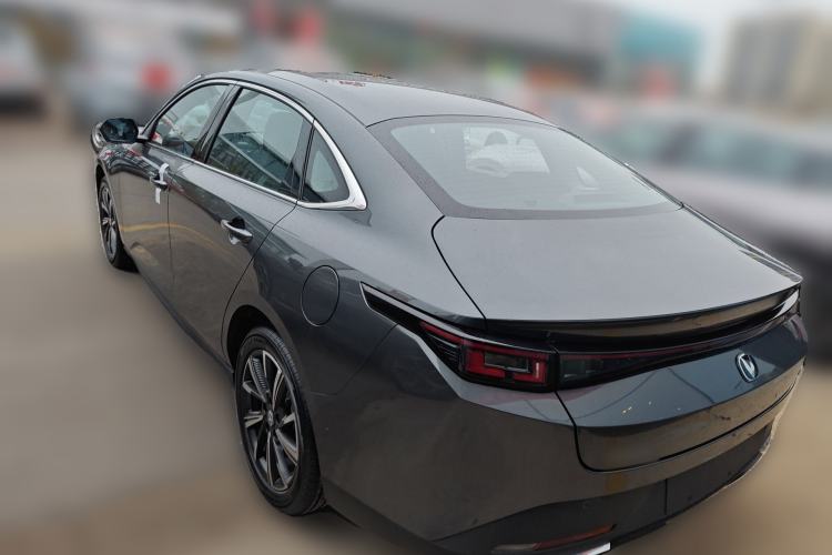 Used CHANGAN Eado 2025 Blue Whale 1.5T 500Bar Prestige Model Rear Left 45 Deg