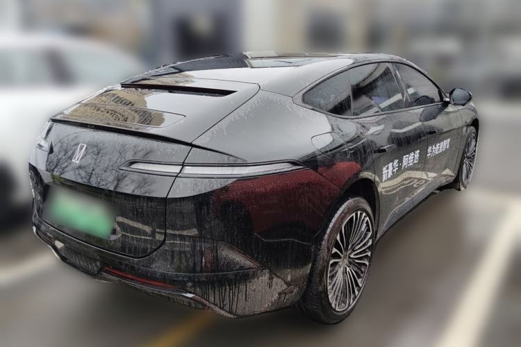 Used Avatr 12 2025 Ultra Extended-Range Edition Rear Right 45 Deg