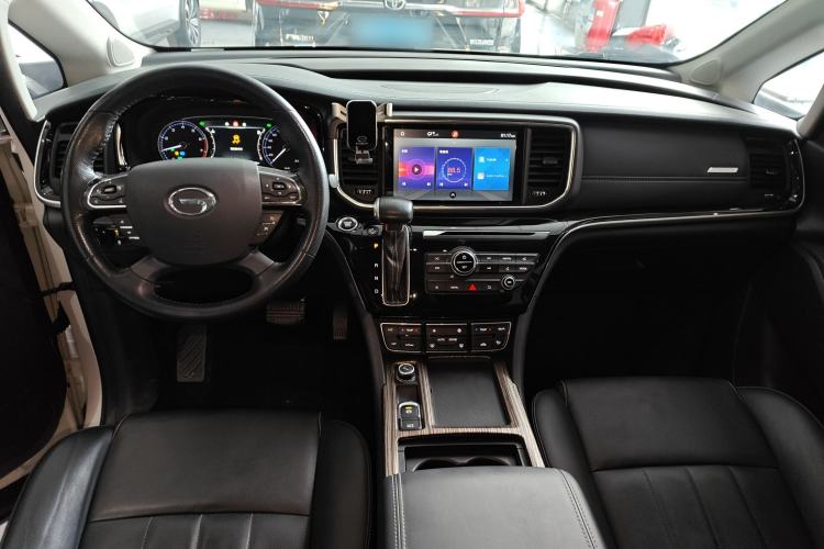 Used GAC Trumpchi M8 2020 390T Deluxe Edition
