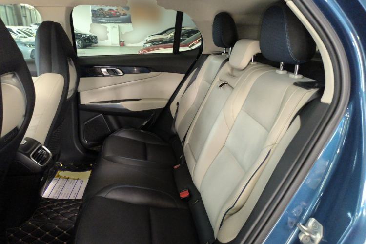 Used Lynk & Co 01 2017 2.0T Two-Wheel Drive Zhaopu Version Left Rear Seat