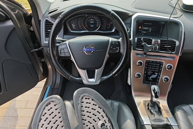 Used Volvo XC60 2015 T5 Smart Upgrade Model