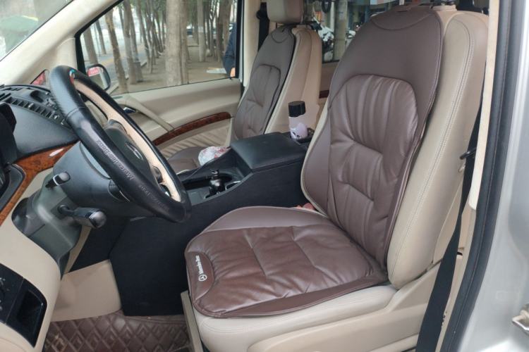 Used Mercedes-Benz Viano 2010 2.5L Prestige Edition