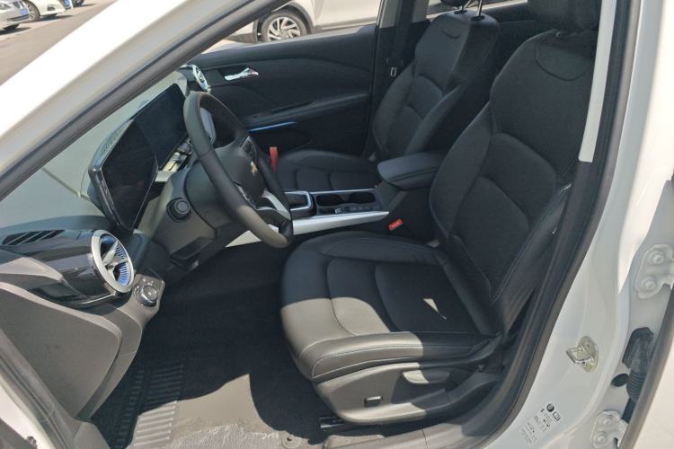 Used Chevrolet Monza 2023 1.3T Mild Hybrid Automatic Luxury Edition Left Front Seat