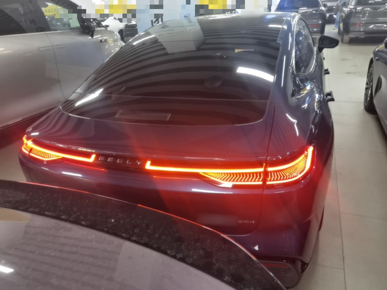Geely Galaxy 8 2025 130km EM-i Flagship Edition — снимка 5