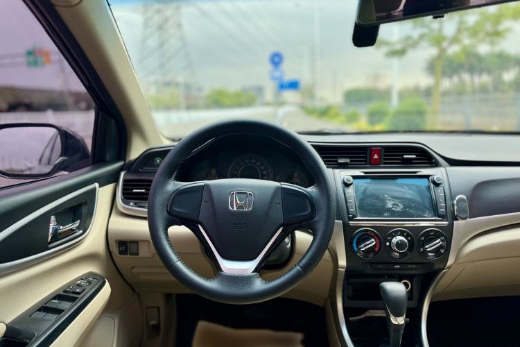 Used Honda Crider 2016 1.8L CVT Comfort Version
