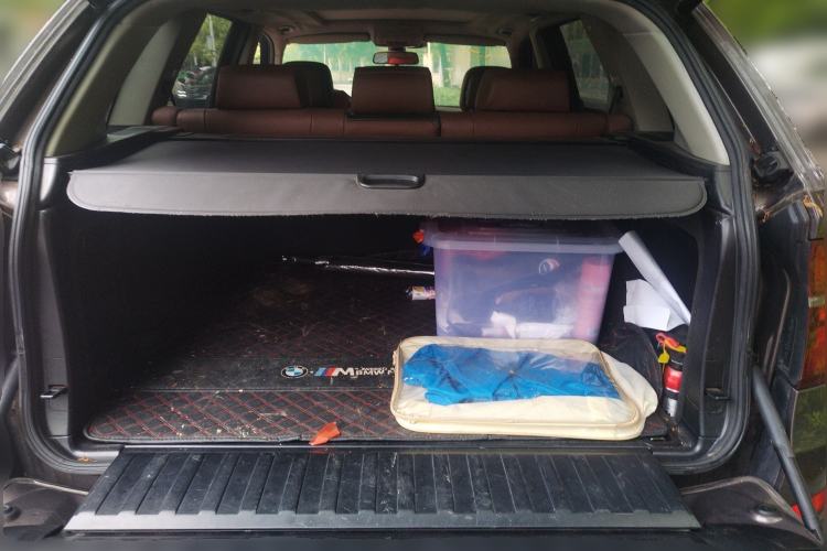 Used BMW X5 2013 xDrive35i Leading Model Trunk