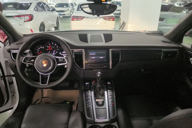 Used Porsche Macan 2017 Macan 2.0T
