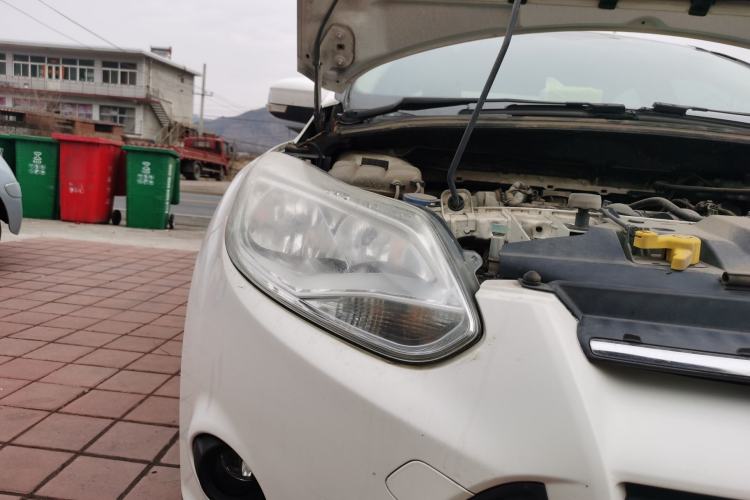 Used Ford Focus 2012 Sedan 1.6L Manual Comfort Model
