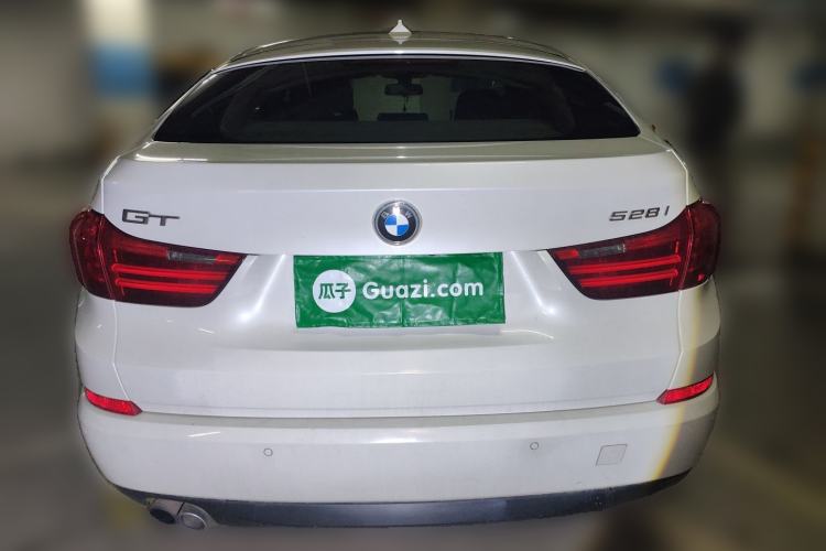 Used BMW 5 Series GT 2015 528i Leading Model