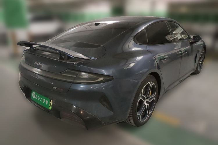 Used Xiaomi Auto SU7 2024 Four-Wheel Drive Ultra-Long Range Advanced Intelligent Driving Max Edition
