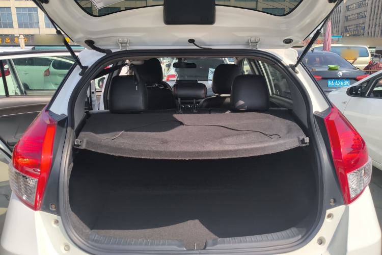 Used Toyota YARiS L Zhi Xuan 2014 1.3E Automatic Charm Edition