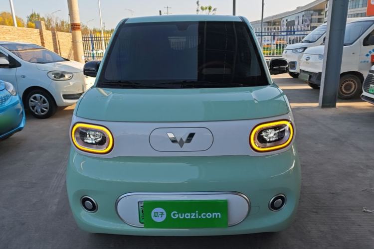 Used Wuling Hongguang MINIEV 2024 3rd Generation 215km Youth Edition Front