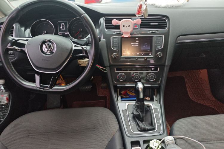 Used Volkswagen Golf 2017 230TSI Automatic Comfort Edition – Celebrating Milestone of One Million Units