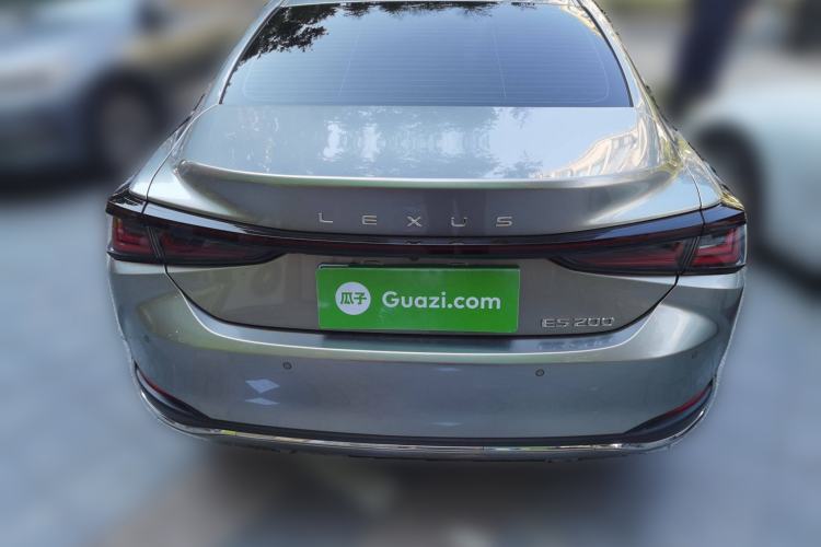Used Lexus ES 2025 200 Premium Edition Rear