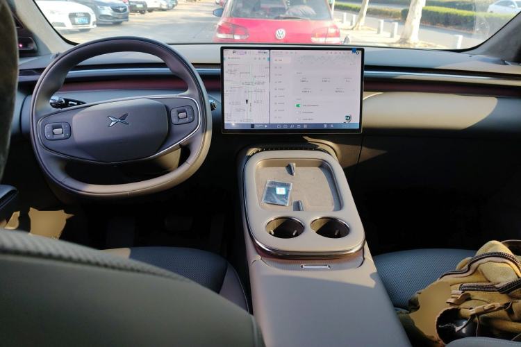 Used XPeng G7 2025 Model—602 Long Range Max Interior 2