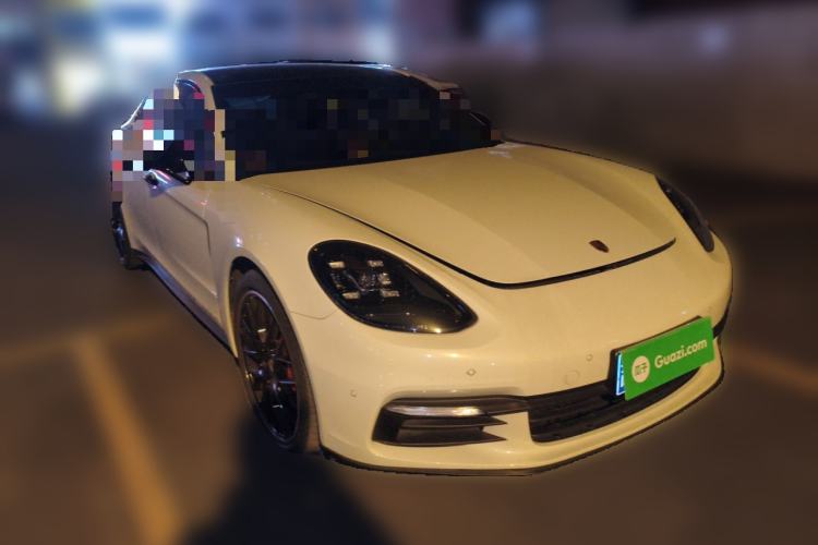 Used Porsche Panamera 2017 Panamera 3.0T Front Right 45 Deg