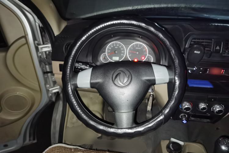 Used Dongfeng Xiaokang C35 2019 1.5L Base Version II Sedan China VI Emission Standard DK15