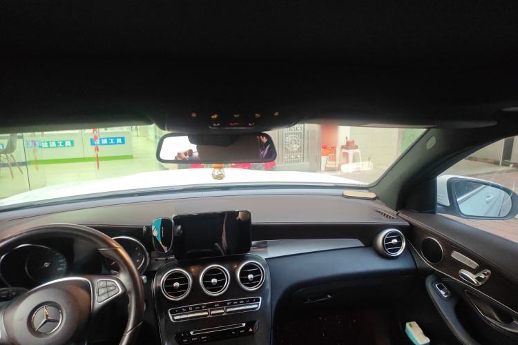 Used Mercedes-Benz GLC 2017 GLC 260 4MATIC Luxury Model
