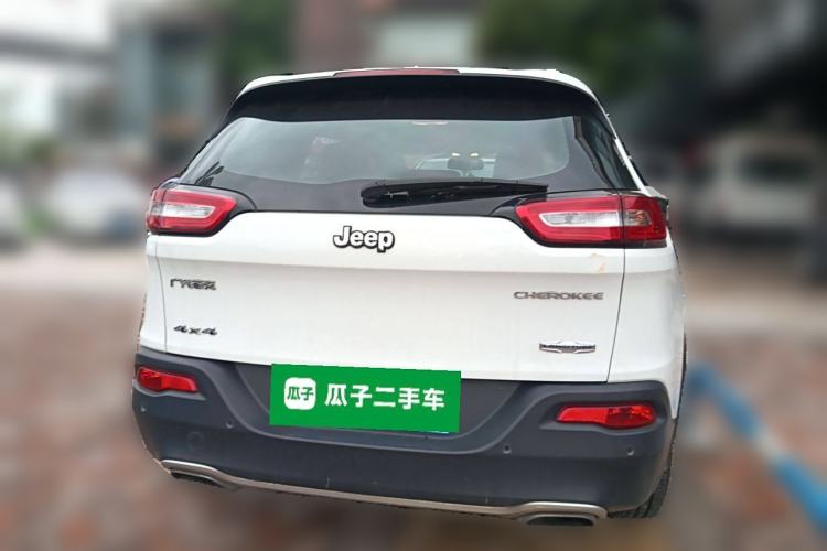 Used Jeep Cherokee 2016 2.4L Professional Edition