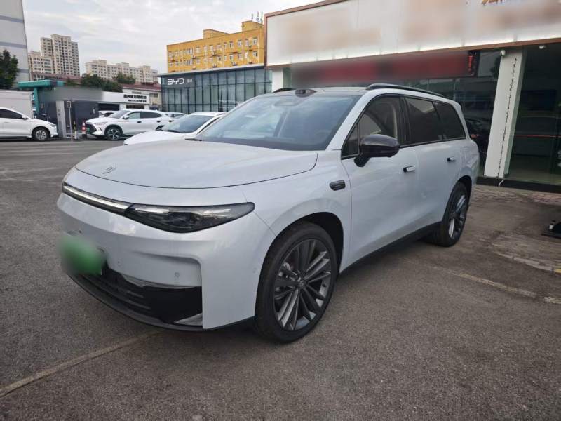 Used Leapmotor C16 2026 Extended-Range 280 LiDAR Zhizun Edition 6 Seats — 1