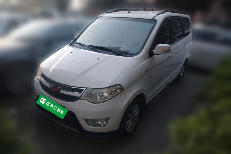 Used Wuling Hongguang 2014 1.2L S Comfort Model China IV