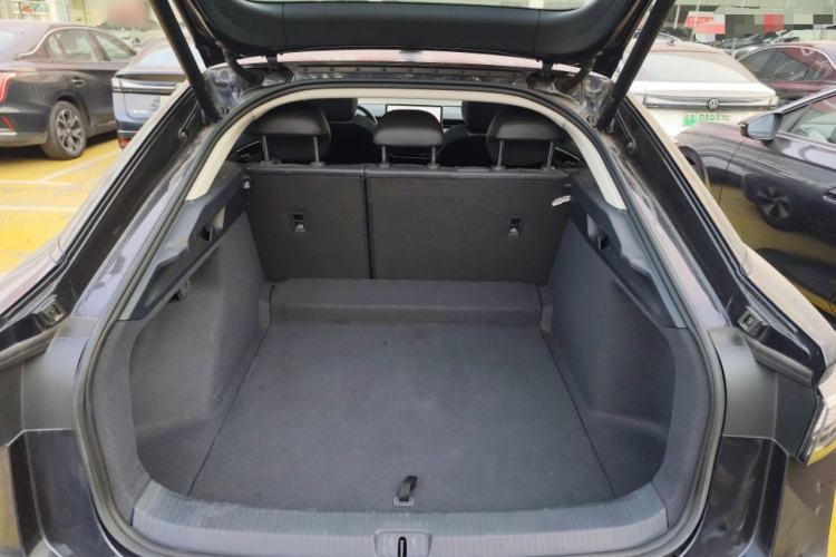 Used Volkswagen ID.7 VIZZION 2024 AIR model