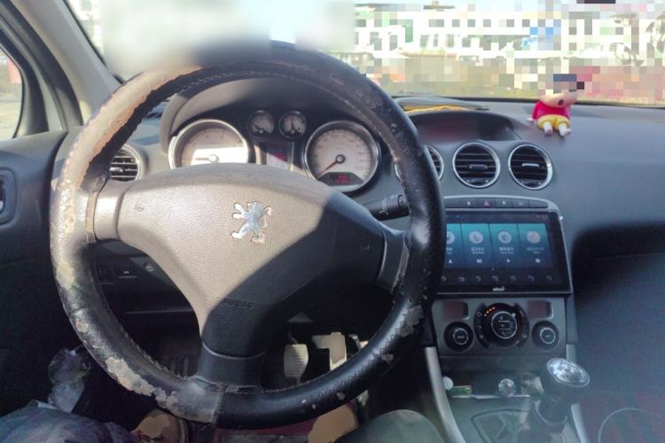 Used Peugeot 408 2011 2.0L Manual Luxury Edition