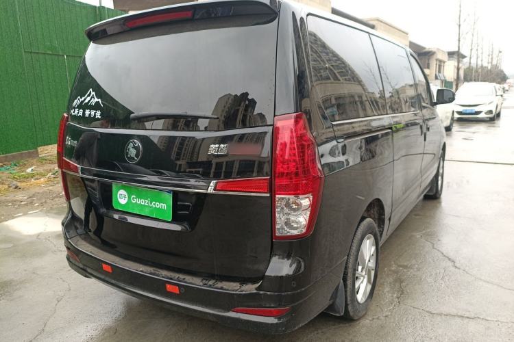 Used FORTHING Lingzhi PLUS 2022 Travel Edition 2.0L Manual Luxury Version 7 Seats