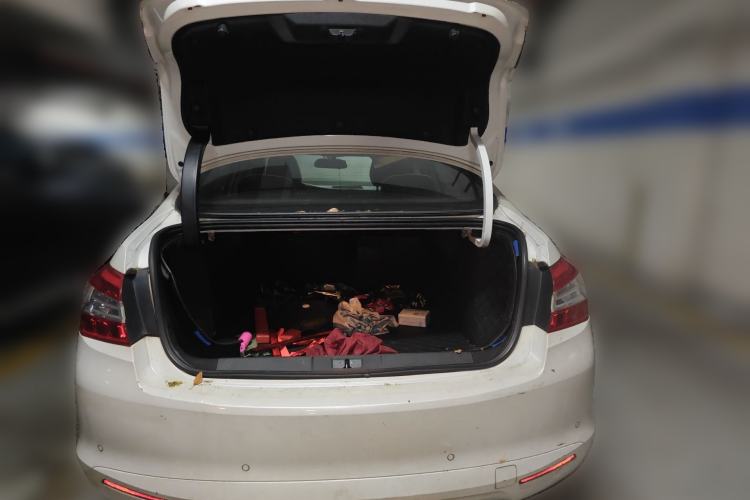 Used Peugeot 408 2014 1.8L Automatic Luxury Edition Trunk